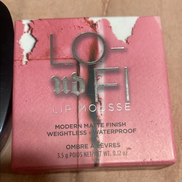 12 Brand new sealed cosmetics bundle. Urban Decay,NYX,Revlon and more - Picture 4 of 9